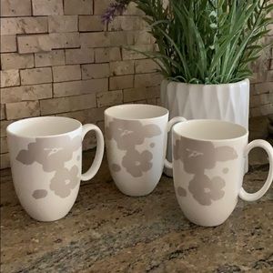 Set of 3 Lenox coffee mugs